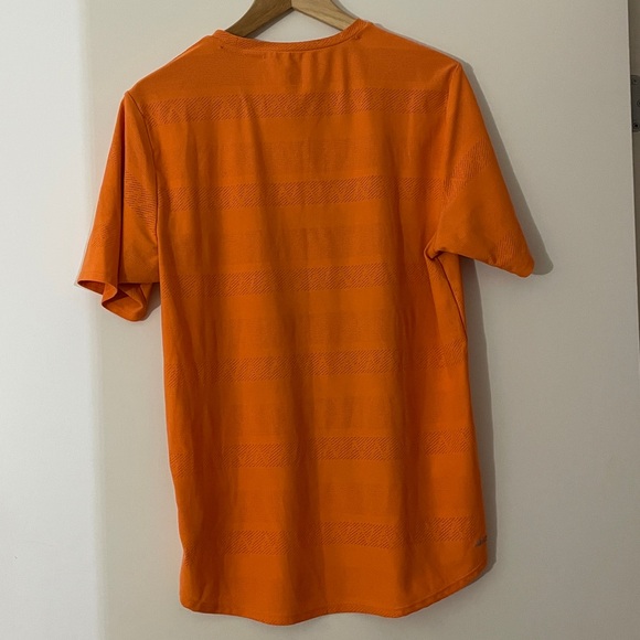 New Balance Perfoforated Running Tee - Picture 4 of 8